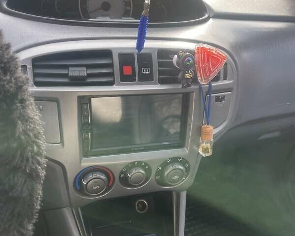 Синий Хендай Матрикс, объемом двигателя 1.49 л и пробегом 235 тыс. км за 4000 $, фото 9 на Automoto.ua