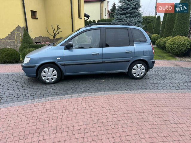 Синій Хендай Матрікс, об'ємом двигуна 1.6 л та пробігом 229 тис. км за 2350 $, фото 2 на Automoto.ua