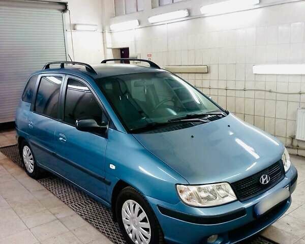 Синий Хендай Матрикс, объемом двигателя 1.6 л и пробегом 235 тыс. км за 4500 $, фото 2 на Automoto.ua