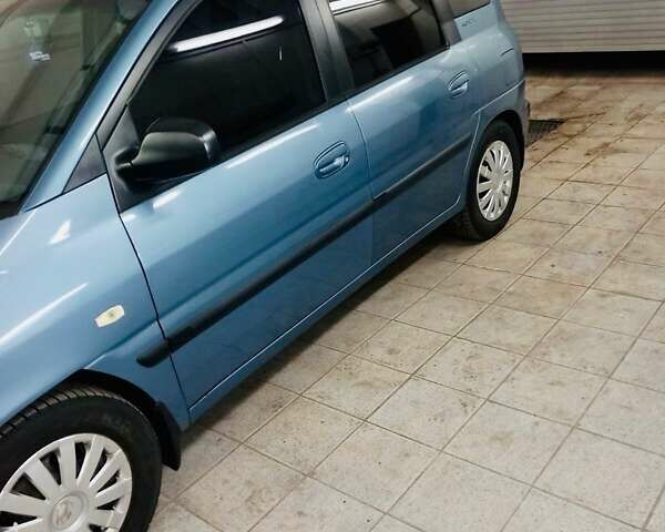 Синий Хендай Матрикс, объемом двигателя 1.6 л и пробегом 235 тыс. км за 4500 $, фото 3 на Automoto.ua