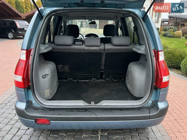 Синій Хендай Матрікс, об'ємом двигуна 1.6 л та пробігом 229 тис. км за 2350 $, фото 11 на Automoto.ua