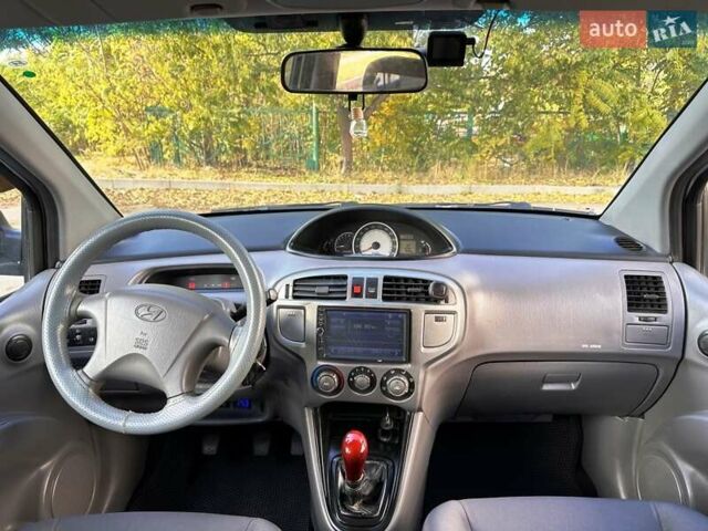 Синій Хендай Матрікс, об'ємом двигуна 1.6 л та пробігом 217 тис. км за 5200 $, фото 28 на Automoto.ua