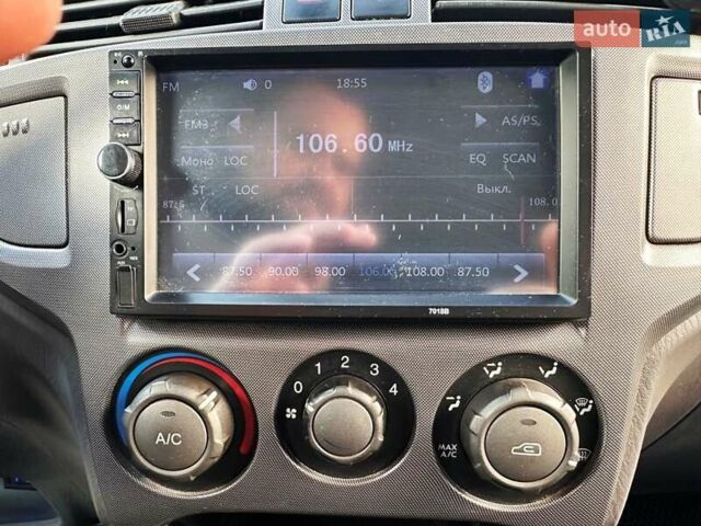 Синій Хендай Матрікс, об'ємом двигуна 1.6 л та пробігом 217 тис. км за 5200 $, фото 21 на Automoto.ua