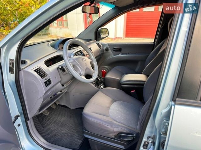 Синий Хендай Матрикс, объемом двигателя 1.6 л и пробегом 217 тыс. км за 4700 $, фото 24 на Automoto.ua