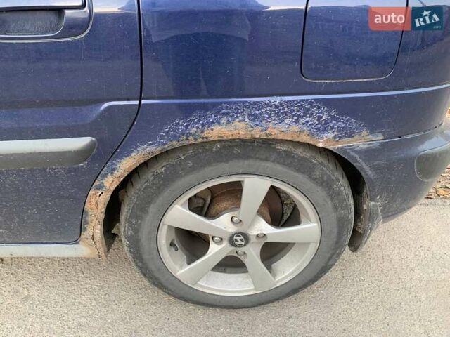 Синій Хендай Матрікс, об'ємом двигуна 1.8 л та пробігом 152 тис. км за 2500 $, фото 1 на Automoto.ua