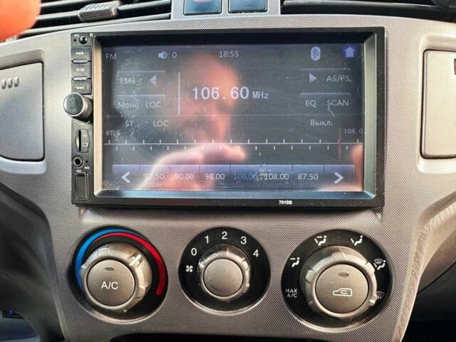 Хендай Матрікс 2007 у Запоріжжя на Automoto.ua Синій Хендай Матрікс, об'ємом двигуна 1.6 л та пробігом 217 тис. км за 5200 $, фото 15 на Automoto.ua