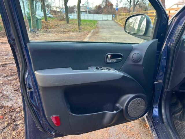 Синій Хендай Матрікс, об'ємом двигуна 1.5 л та пробігом 143 тис. км за 4390 $, фото 8 на Automoto.ua