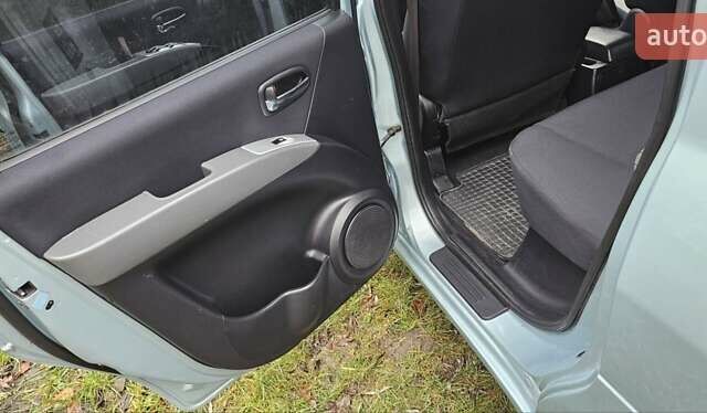 Синій Хендай Матрікс, об'ємом двигуна 1.8 л та пробігом 185 тис. км за 4100 $, фото 21 на Automoto.ua