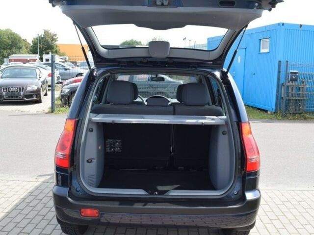 Синій Хендай Матрікс, об'ємом двигуна 1.5 л та пробігом 185 тис. км за 4400 $, фото 6 на Automoto.ua