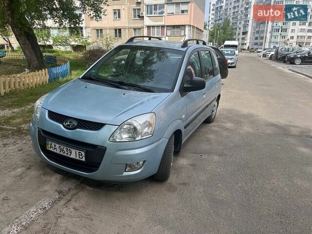 Синий Хендай Матрикс, объемом двигателя 0 л и пробегом 200 тыс. км за 4950 $, фото 5 на Automoto.ua