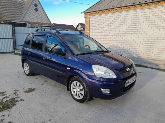 Синий Хендай Матрикс, объемом двигателя 1.6 л и пробегом 226 тыс. км за 5300 $, фото 1 на Automoto.ua