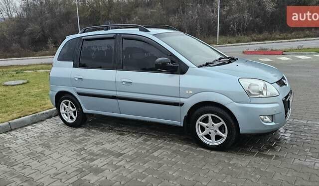 Синій Хендай Матрікс, об'ємом двигуна 1.8 л та пробігом 185 тис. км за 4100 $, фото 9 на Automoto.ua