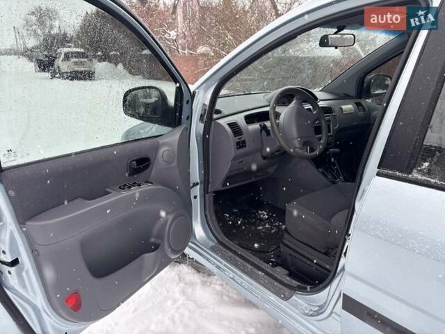 Синий Хендай Матрикс, объемом двигателя 1.8 л и пробегом 132 тыс. км за 4850 $, фото 6 на Automoto.ua