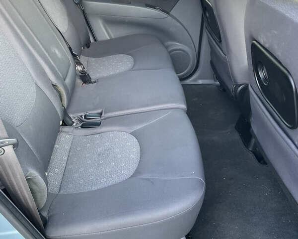 Синий Хендай Матрикс, объемом двигателя 1.8 л и пробегом 141 тыс. км за 5600 $, фото 10 на Automoto.ua