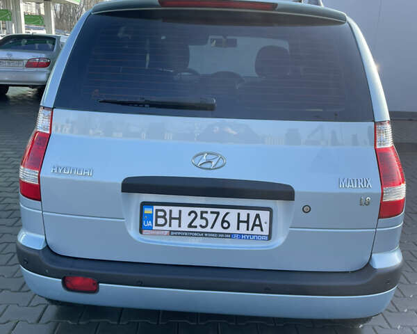 Синий Хендай Матрикс, объемом двигателя 1.8 л и пробегом 141 тыс. км за 5600 $, фото 3 на Automoto.ua