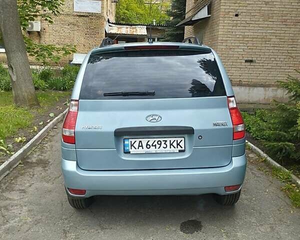Синий Хендай Матрикс, объемом двигателя 1.6 л и пробегом 287 тыс. км за 4400 $, фото 4 на Automoto.ua