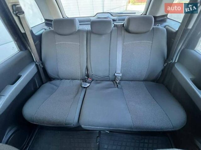 Синий Хендай Матрикс, объемом двигателя 1.49 л и пробегом 166 тыс. км за 5800 $, фото 22 на Automoto.ua