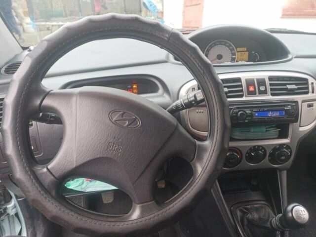 Синий Хендай Матрикс, объемом двигателя 1.5 л и пробегом 211 тыс. км за 4500 $, фото 8 на Automoto.ua