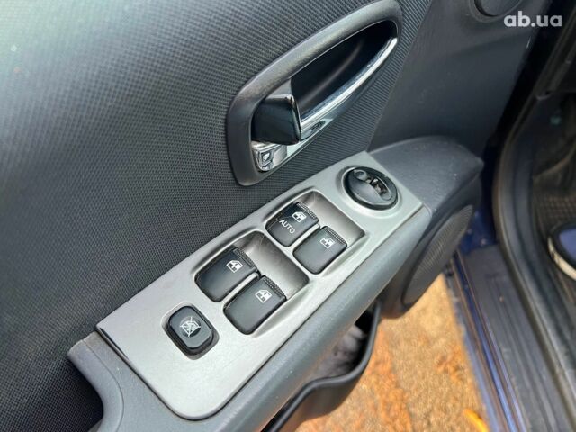 Синий Хендай Матрикс, объемом двигателя 1.5 л и пробегом 143 тыс. км за 4390 $, фото 10 на Automoto.ua