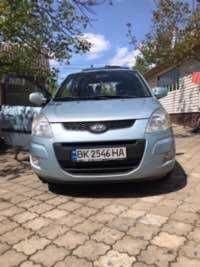 Синий Хендай Матрикс, объемом двигателя 1.6 л и пробегом 243 тыс. км за 3800 $, фото 1 на Automoto.ua