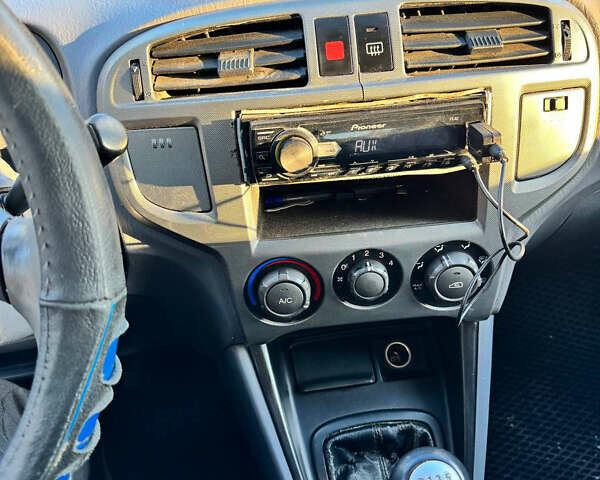 Синий Хендай Матрикс, объемом двигателя 1.5 л и пробегом 319 тыс. км за 3999 $, фото 16 на Automoto.ua