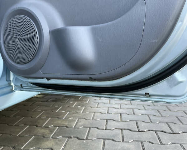 Синий Хендай Матрикс, объемом двигателя 1.8 л и пробегом 141 тыс. км за 5600 $, фото 23 на Automoto.ua