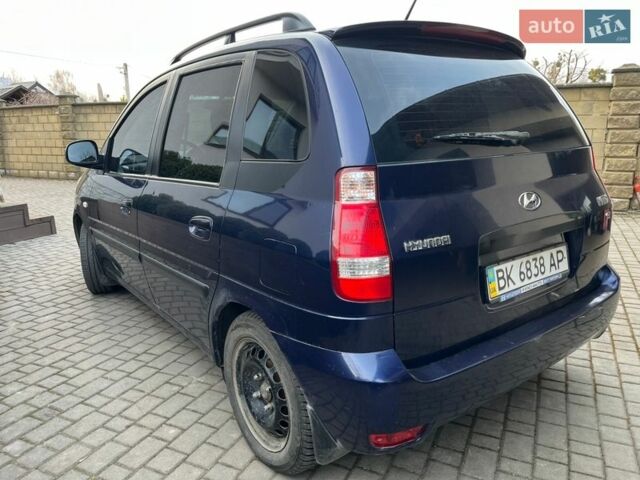 Синий Хендай Матрикс, объемом двигателя 1.5 л и пробегом 108 тыс. км за 7000 $, фото 3 на Automoto.ua