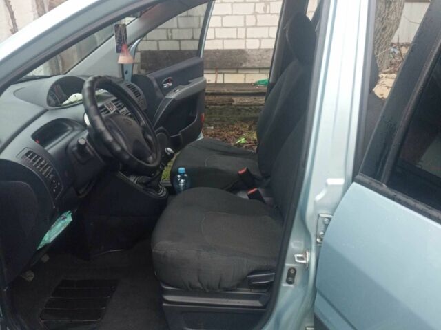 Синий Хендай Матрикс, объемом двигателя 1.5 л и пробегом 211 тыс. км за 4500 $, фото 10 на Automoto.ua