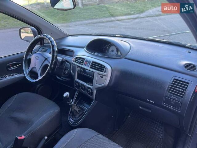 Синій Хендай Матрікс, об'ємом двигуна 1.49 л та пробігом 166 тис. км за 5800 $, фото 21 на Automoto.ua