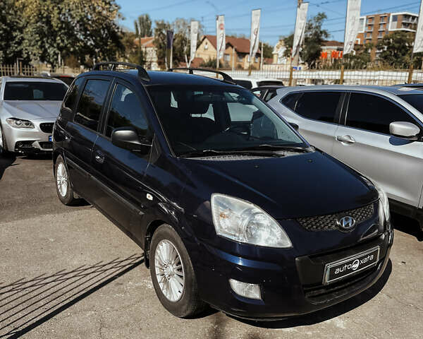 Синий Хендай Матрикс, объемом двигателя 0 л и пробегом 170 тыс. км за 5500 $, фото 1 на Automoto.ua