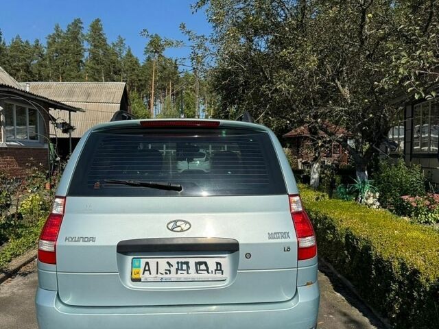 Синій Хендай Матрікс, об'ємом двигуна 1.8 л та пробігом 180 тис. км за 7500 $, фото 4 на Automoto.ua
