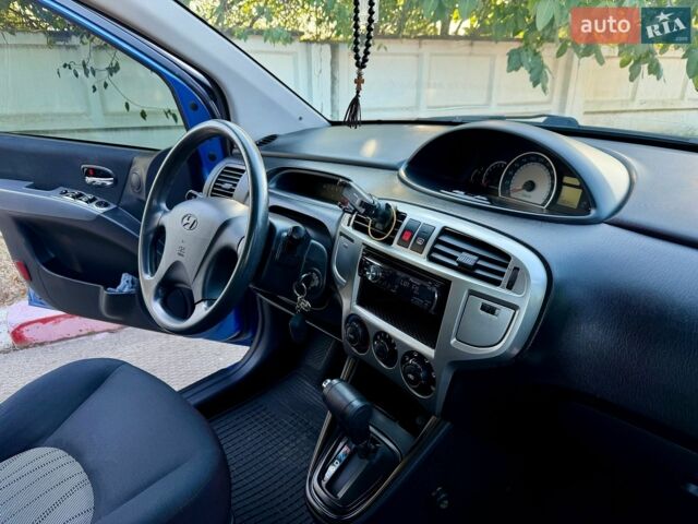 Синій Хендай Матрікс, об'ємом двигуна 1.8 л та пробігом 98 тис. км за 6600 $, фото 29 на Automoto.ua