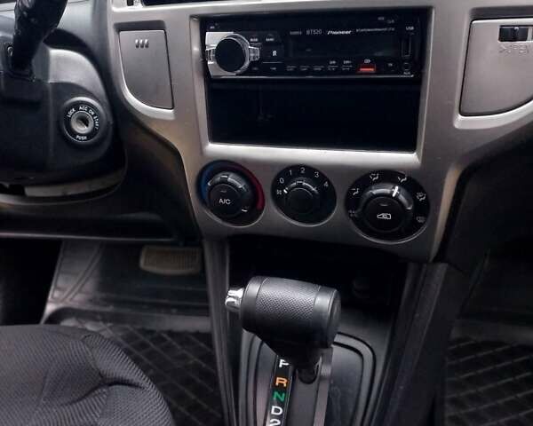 Синій Хендай Матрікс, об'ємом двигуна 1.8 л та пробігом 163 тис. км за 6300 $, фото 7 на Automoto.ua