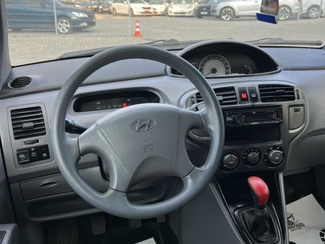 Хендай Матрикс 2007 в Белой Церкве на Automoto.ua Синий Хендай Матрикс, объемом двигателя 1.6 л и пробегом 239 тыс. км за 3950 $, фото 13 на Automoto.ua