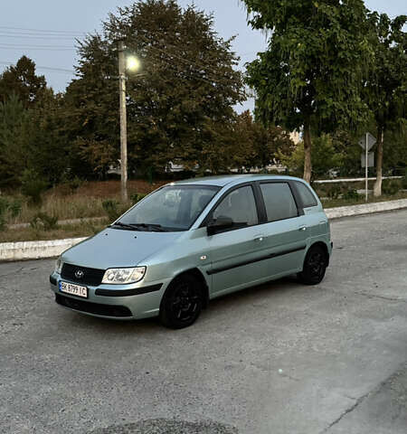 Зеленый Хендай Матрикс, объемом двигателя 1.6 л и пробегом 303 тыс. км за 3250 $, фото 4 на Automoto.ua