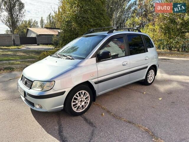 Зеленый Хендай Матрикс, объемом двигателя 1.6 л и пробегом 215 тыс. км за 5000 $, фото 8 на Automoto.ua