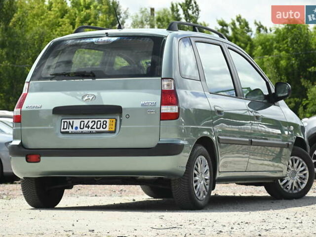 Зеленый Хендай Матрикс, объемом двигателя 1.5 л и пробегом 116 тыс. км за 5650 $, фото 12 на Automoto.ua