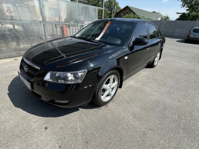 Черный Хендай НФ, объемом двигателя 3.3 л и пробегом 470 тыс. км за 5500 $, фото 6 на Automoto.ua