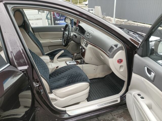 Червоний Хендай НФ, об'ємом двигуна 2.4 л та пробігом 254 тис. км за 6000 $, фото 5 на Automoto.ua