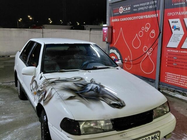 Белый Хендай Пони, объемом двигателя 1.5 л и пробегом 100 тыс. км за 750 $, фото 2 на Automoto.ua