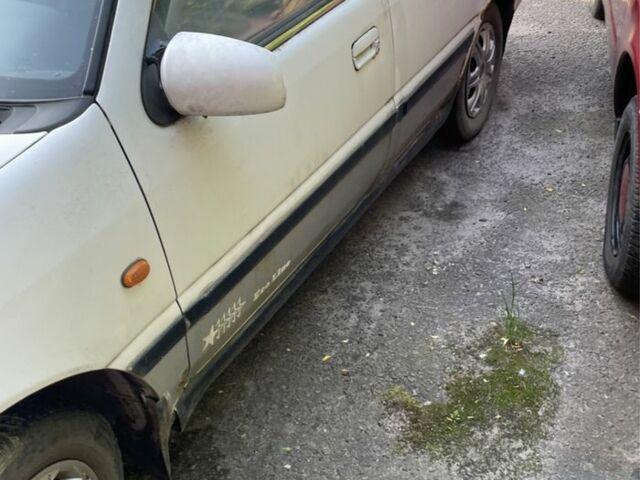 Белый Хендай Пони, объемом двигателя 1.5 л и пробегом 260 тыс. км за 450 $, фото 2 на Automoto.ua