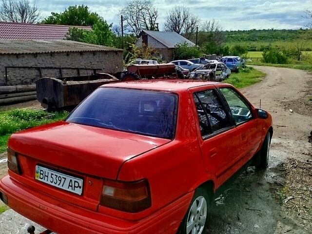 Красный Хендай Пони, объемом двигателя 1.5 л и пробегом 0 тыс. км за 1400 $, фото 2 на Automoto.ua