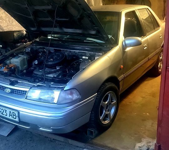 Сірий Хендай Поні, об'ємом двигуна 1.5 л та пробігом 225 тис. км за 1000 $, фото 3 на Automoto.ua