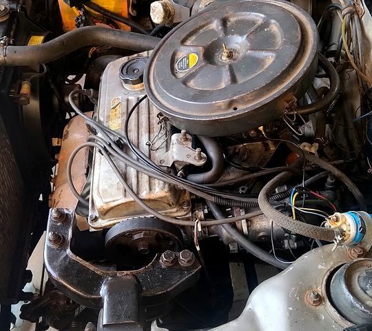 Сірий Хендай Поні, об'ємом двигуна 1.5 л та пробігом 225 тис. км за 1000 $, фото 4 на Automoto.ua