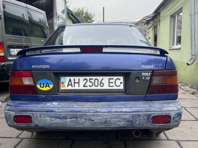 Синий Хендай Пони, объемом двигателя 1.5 л и пробегом 300 тыс. км за 548 $, фото 2 на Automoto.ua