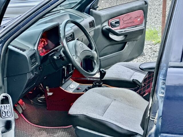 Синій Хендай Поні, об'ємом двигуна 1.5 л та пробігом 221 тис. км за 1200 $, фото 17 на Automoto.ua