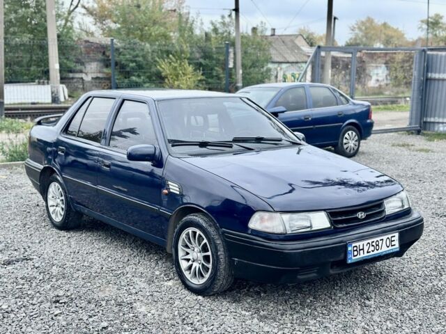 Синій Хендай Поні, об'ємом двигуна 1.5 л та пробігом 221 тис. км за 1200 $, фото 3 на Automoto.ua