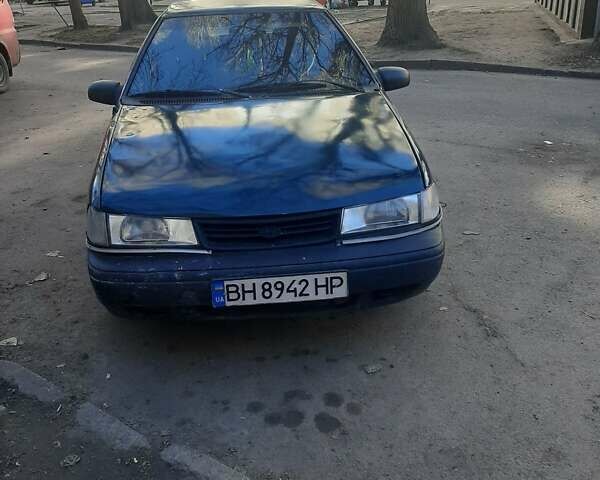 Зеленый Хендай Пони, объемом двигателя 1.6 л и пробегом 567 тыс. км за 1200 $, фото 4 на Automoto.ua