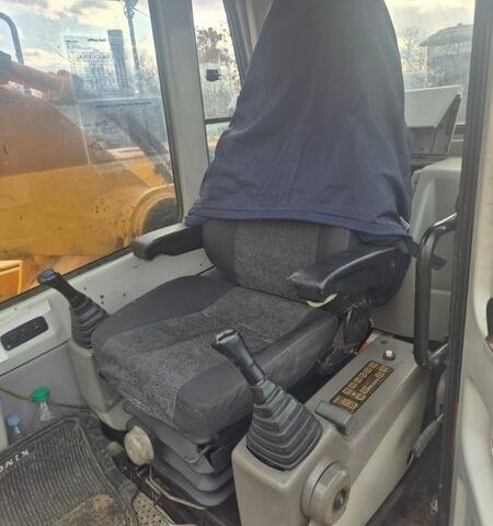 Желтый Хендай Робекс, объемом двигателя 8.3 л и пробегом 16 тыс. км за 47600 $, фото 15 на Automoto.ua