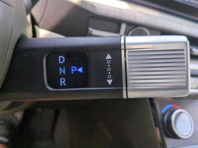 Белый Хендай Санта Фе, объемом двигателя 2.5 л и пробегом 11 тыс. км за 15200 $, фото 10 на Automoto.ua